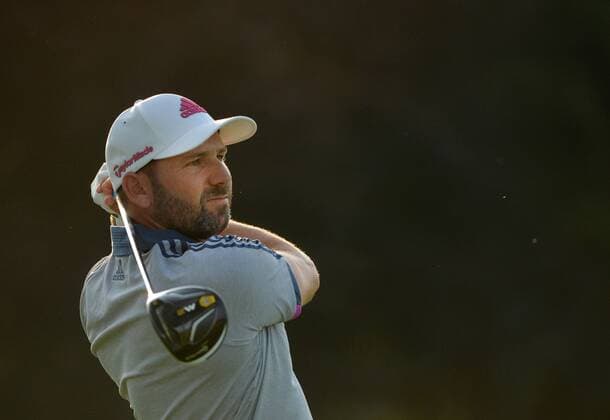 Sergio Garcia of Spain hits a tee shot on the 10th hole in the 3rd round of the U.S. Open at Oakmont Country Club near Pittsburgh, Pennsylvania on June 18, 2016.  OAK20160618916 KEVINxDIETSCH