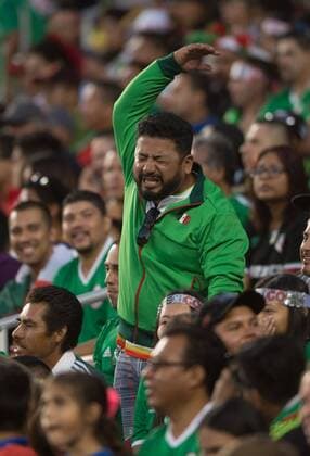 A supporter of Mexico looks dissapointed during the quarterfinal match between Mexico and Chile of 2016 Copa America soccer tournament at the Levi s Stadium in Santa Clara, California, the United States, June 18, 2016. Mexico lost 0-7. Yang Lei)(wll) (SP)US-SANTA CLARA-SOCCER-COPA AMERICA-QUARTERFINAL-MEX VS CHI YangxLeixC 