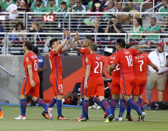 June 18, 2016 - Los Angeles, California, U.S - Chile celebrate their goal in the Copa America soccer match between Mexico and Chile at the LeviÃ s Stadium in Santa Clara, California, June 18, 2016. Chile won 7-0. Copa America 2016 Quarterfinal Chile defeats Mexico 7-0 - ZUMAc68_