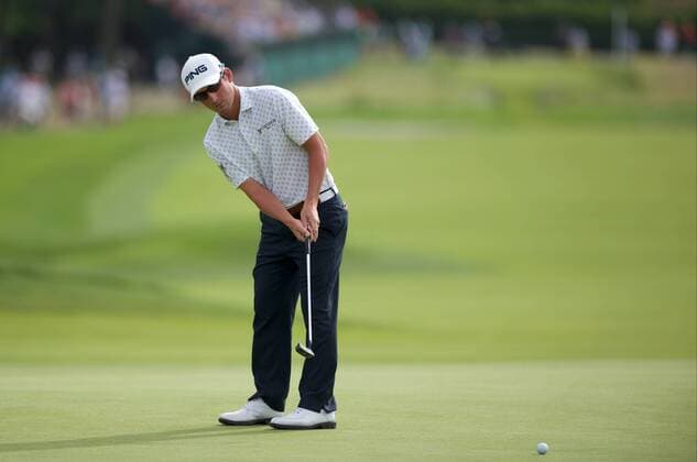 June 18, 2016: Andrew Landry putts on the second green during the third round of golf at the US Open at Oakmont Country Club in Pittsburgh, PA. (Photo by Shelley Lipton Icon Sportswire) GOLF: JUN 18 PGA Golf Herren - US Open - Third Round Icon160618040 EDITORIAL USE ONLY
