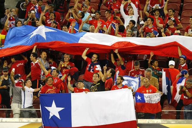 18 06 2016 Football, Mexico v Chile. Copa Centenario Championship 2016. Chile s fans celebrates their step into the semifinal after the Copa Centenario Championship quarter final football match against Mexico at the Levi s stadium in Santa Clara, USA. 18 06 2016 Mexico v Chile, Copa Centenario 2016. 