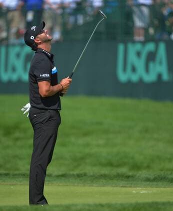 Scott Piercy reacts after missing a putt on the 4th hole in the final round at the U.S. Open at Oakmont Country Club near Pittsburgh, Pennsylvania on June 19, 2016.  OAK20160619810 KEVINxDIETSCH