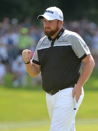 Shane Lowry of England reacts after making a putt on the first hole in the final round at the U.S. Open at Oakmont Country Club near Pittsburgh, Pennsylvania on June 19, 2016.  OAK20160619815 KEVINxDIETSCH