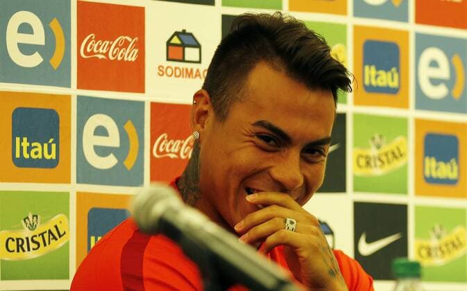 Chile player Eduardo Vargas delivers a presser in Chicago, Illinois, United States, 20 June 2016. Chile will face Colombia during their Copa America Centenario Semifinal match in the city. EFE Mauricio Duenas Castaneda CHILE PRESSER !ACHTUNG: NUR REDAKTIONELLE NUTZUNG!  CHI011 20160620-636020529976473249