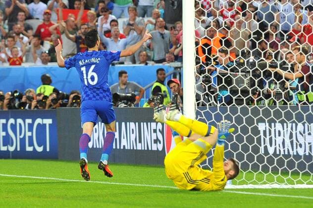 EURO 2016, Kroatien - Spanien 16 Nikola Kalinic (cro) - Jubel - Fussball, Nationalteam, Kroatien vs Spanien - UEFA EURO EM Europameisterschaft Fussball 2016 - 21 06 2016 FEP 