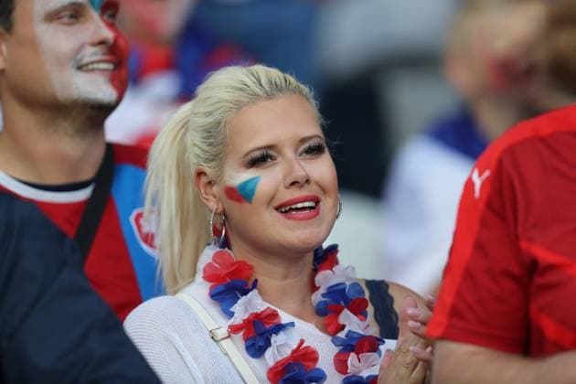 UEFA EURO EM Europameisterschaft Fussball 2016 - Group D match between Turkey and Czech Republic at Bollaert-Delelis stadium in Lens , France - 21 06 2016 Pictured: Fans of Turkey. 