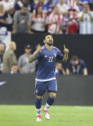 Argentina player Ezequiel Lavezzi celebrates his 0-1 goal before the US during their Copa America 2016 semifinal match at NRG Stadium in Houston, Texas, United States, 21 June 2016. United States vs. Argentina !ACHTUNG: NUR REDAKTIONELLE NUTZUNG!  HOU030 20160622-636021624431836462