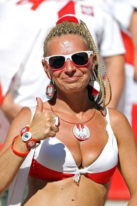 21.06.2016, Stade Velodrome, Marseille, FRA, UEFA EURO EM Europameisterschaft Fussball 2016, Ukraine vs Polen, Gruppe C, im Bild Polish fans Polish fans during Group C match between Ukraine and Poland of the UEFA EURO 2016 France at the Stade Velodrome in Marseille, France on 2016 06 21. Marseille  EX_FOCUS_FIL  