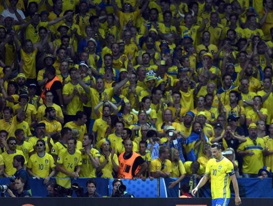 Sweden s Zlatan Ibrahimovic looks dejected during a soccer game between Belgian national soccer team Red Devils and Sweden, in group E of the group stage of the UEFA EURO EM Europameisterschaft Fussball 2016 European Championships, on Wednesday 22 June 2016, in Nice, France. The Euro2016 tournament is taking place from 10 June to 10 July. DIRKxWAEM  x04875696x