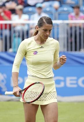 23.06.2016 Eastbourne, England. Aegon International Eastbourne Tennis Tournament. Andrea Petkovic (GER) wins a point as she is beaten by Ekaterina Makarova (RUS) by a score 3-6, 6-4, 6-0 in their Quarterfinals match at Devonshire Park. xHongboxChenx  ActionPlus11753784