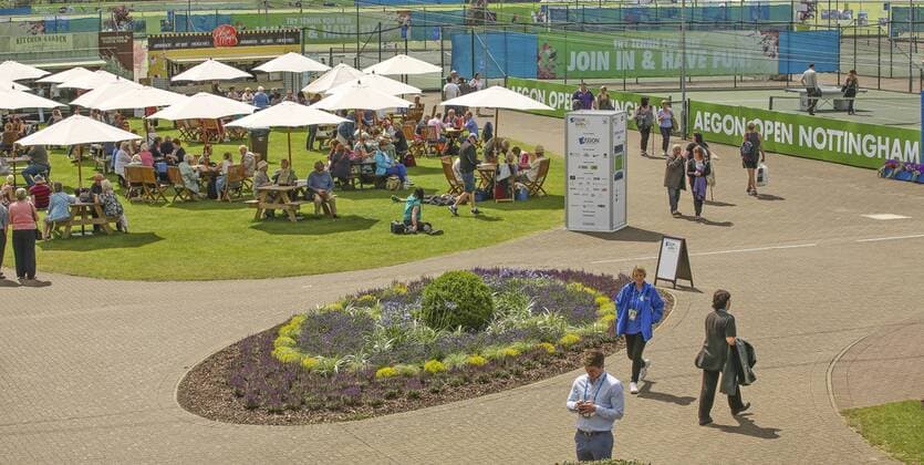 24.06.2016. Nottingham Tennis Centre, Nottingham, England. Aegon Open Mens ATP Tennis Herren Tennis. Crowds beginning to arrive in the sunshine for semi finals day. xDavidxKissmanx  ActionPlus11753887