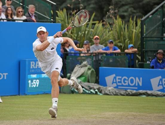 24.06.2016. Nottingham Tennis Centre, Nottingham, England. Aegon Open Mens ATP Tennis Herren Tennis. Kevin Anderson of South Africa plays a forehand as he heads towards defeat by Steve Johnson of USA in three sets xDavidxKissmanx  ActionPlus11753888