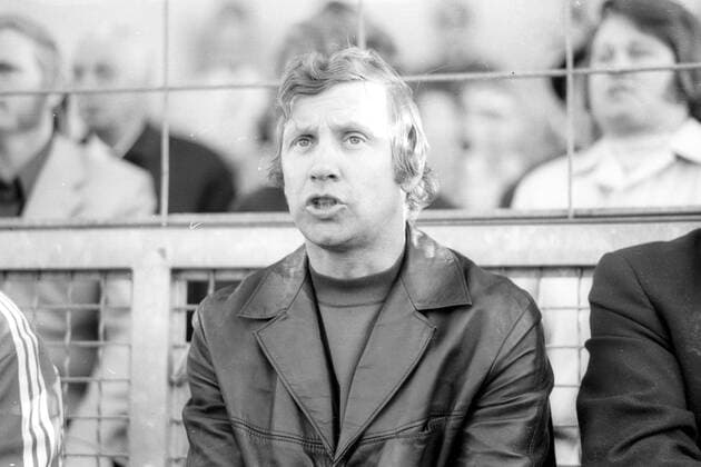 Fußball, Trainerhistorie, Stuttgarter Kickers Fußball, Trainerhistorie, Alemannia Aachen TSV 1860 München gegen Stuttgarter Kickers, Kickers Trainer Barthel Thomas