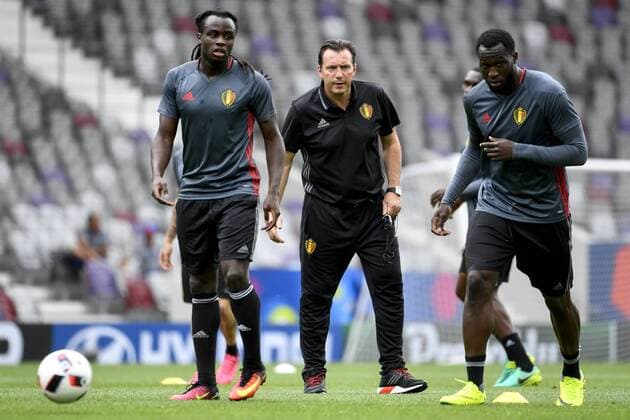 EURO 2016, Belgien Training Belgium s Jordan Lukaku, Belgium s head coach Marc Wilmots and Belgium s Romelu Lukaku pictured during a training session of Belgian soccer team Red Devils in Toulouse, France, during the Euro 2016 UEFA European Championship, Nationalteam, EM Europameisterschaft in France, on Saturday 25 June 2016. The Euro2016 tournament is taking place from 10 June to 10 July. Tomorrow Belgium will play Hungary in the round of 16. DIRKxWAEM  x04877826x