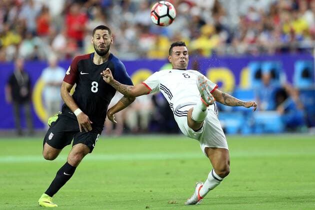 25 June 2016: Colombia midfielder Edwin Cardona 8 kicks the ball away from United States midfielder Clint Dempsey 8 during the first half of the Copa America Centanario third place match at University of Phoenix Stadium in Glendale, Az. (Photo by Chris Coduto Icon Sportswire) SOCCER: JUN 25 Copa America Centenario - Third Place - United States v Colombia Icon3171606250868 EDITORIAL USE ONLY
