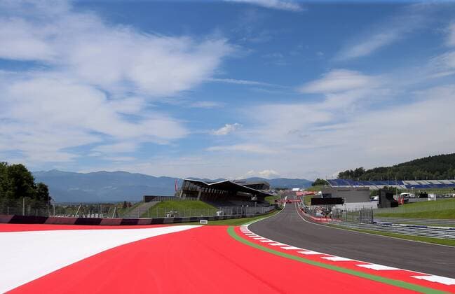 Formel 1, GP von Österreich in Spielberg FORMULA 1 - GP of Austria 2016 SPIELBERG,AUSTRIA,30.JUN.16 - MOTORSPORTS, FORMULA 1 - Grand Prix of Austria, Red Bull Ring, preview. Image shows the start finish straight. GEPAxpictures xChristianxWalgram