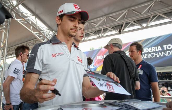 FORMULA 1 - GP of Austria 2016 SPIELBERG,AUSTRIA,30.JUN.16 - MOTORSPORTS, FORMULA 1 - Grand Prix of Austria, Red Bull Ring, preview. Image shows Esteban Gutierrez (MEX Haas). GEPAxpictures xMarioxKneisl
