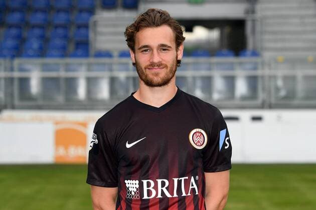 GER, 30.06.2016, xsvx, Fussball 3.Liga, SV Wehen Wiesbaden PortraÌˆttermin 2016 2017, emspor, Jules Schwadorf Wiesbaden