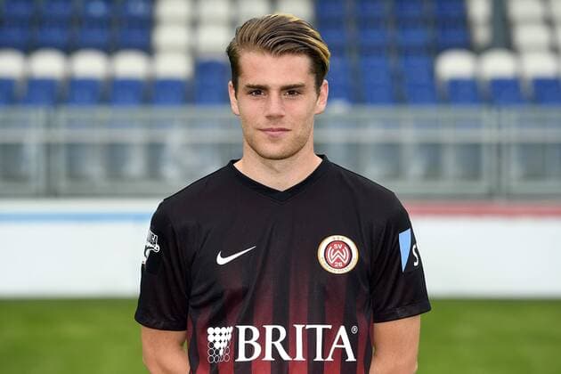 GER, 30.06.2016, xsvx, Fussball 3.Liga, SV Wehen Wiesbaden PortraÌˆttermin 2016 2017, emspor, Philipp Mueller Wiesbaden