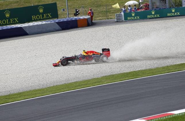 Motorsports: FIA Formula One World Championship WM Weltmeisterschaft 2016, Grand Prix of Austria, 33 Max Verstappen (NLD, Red Bull Racing), xHOCHxZWEIx