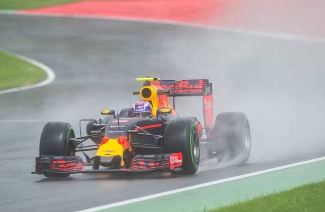 01.07.2016, Red Bull Ring, Spielberg, AUT, FIA, Formel 1, Grosser Preis von Oesterreich, Training, im Bild Max Verstappen (NED) Red Bull Racing Dutch Formula One driver Max Verstappen of Red Bull Racing during the Trainings for the Austrian Formula One Grand Prix at the Red Bull Ring in Spielberg, Austria on 2016 07 01. Spielberg  EX_ANG  
