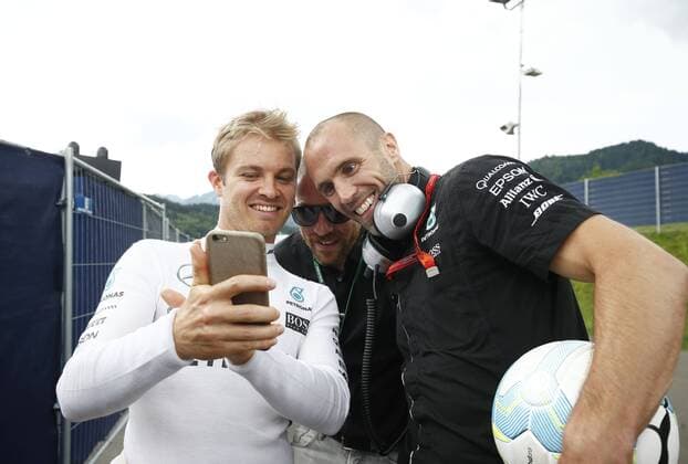 Motorsports: FIA Formula One World Championship WM Weltmeisterschaft 2016, Grand Prix of Austria, 6 Nico Rosberg (GER, Mercedes AMG Petronas Formula One Team), Georg Nolte (GER), Daniel Schloesser (GER, Mercedes AMG Petronas Formula One Team), xHOCHxZWEIx