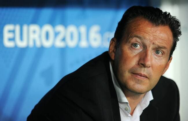 Fussball, Europameisterschaft, Herren, Nationalteam, EURO, EM 2016 Frankreich, Gruppenphase, Stade Pierre-Mauroy in Lille, Viertelfinale: Wales (rot) - Belgien (weiss); Trainer Marc Wilmots (BEL). Einzelbild, Portrait, Porträt.