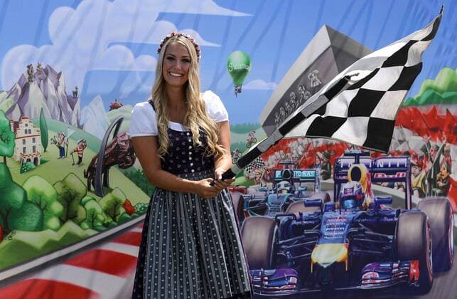 FORMULA 1 - GP of Austria 2016 SPIELBERG,AUSTRIA,02.JUL.16 - MOTORSPORTS, FORMULA 1 - Grand Prix of Austria, Red Bull Ring, qualifying. Image shows a hostess at Fotobox. GEPAxpictures xMaticxKlansek