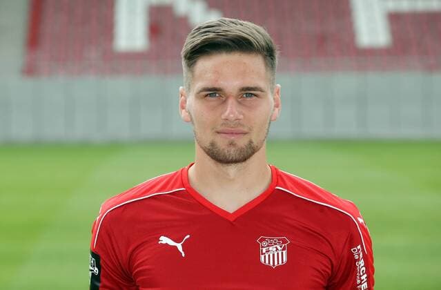Team FSV Zwickau Fußball 3.Liga 2016 17 Zwickau, 02.07.2016, FSV Stadion, Fußball, 3.Liga, FSV Zwickau , Mannschaftspräsentation für die Saison 2016 2017. , Im Bild; Jonas Nietfeld ,