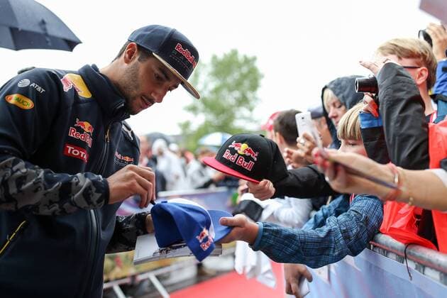 FORMULA 1 - GP of Austria 2016 SPIELBERG,AUSTRIA,03.JUL.16 - MOTORSPORTS, FORMULA 1 - Grand Prix of Austria, Red Bull Ring. Image shows Daniel Ricciardo (AUS Red Bull Racing). GEPAxpictures xDanielxGoetzhaber