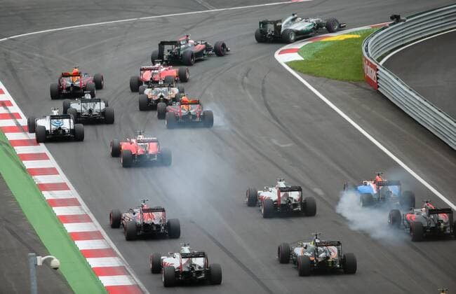 FORMULA 1 - GP of Austria 2016 SPIELBERG,AUSTRIA,03.JUL.16 - MOTORSPORTS, FORMULA 1 - Grand Prix of Austria, Red Bull Ring. Image shows the start. GEPAxpictures xChristianxWalgram