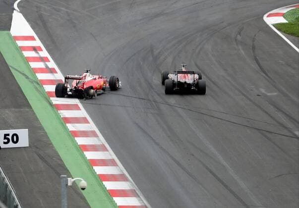 FORMULA 1 - GP of Austria 2016 SPIELBERG,AUSTRIA,03.JUL.16 - MOTORSPORTS, FORMULA 1 - Grand Prix of Austria, Red Bull Ring. Image shows Sebastian Vettel (GER Ferrari). Keywords: crash. GEPAxpictures xHansxOberlaender