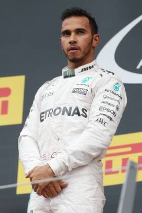 Motorsports: FIA Formula One World Championship WM Weltmeisterschaft 2016, Grand Prix of Austria, 44 Lewis Hamilton (GBR, Mercedes AMG Petronas Formula One Team), xHOCHxZWEIx