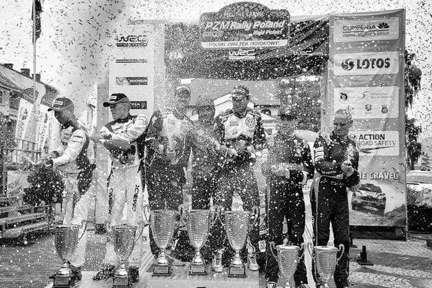 Ott Tanak (EST) - Raigo Molder (EST) - Ford Fiesta RS WRC Motorsport Rallye WM et Andreas Mikkelsen (NOR) Ð Anders Jaeger (NOR) - Volkswagen Polo R WRC MOTORSPORT, Polen-Rallye - WRC - 03 07 2016 