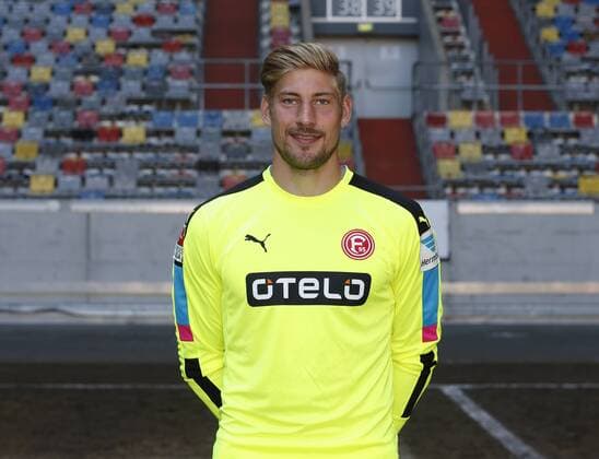 Düsseldorf, Deutschland, Offizieller Fototermin 1. Mannschaft Fortuna Düsseldorf , 2. Fußball- BL am 04.07.2016 in der Esprit Arena in Düsseldorf Torwart Lars Unnerstall (F 95)