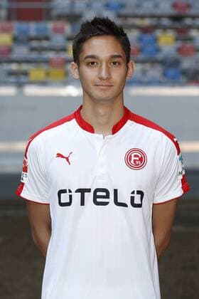 Düsseldorf, Deutschland, Offizieller Fototermin 1. Mannschaft Fortuna Düsseldorf , 2. Fußball- BL am 04.07.2016 in der Esprit Arena in Düsseldorf Justin Toshiki Kinjo (F 95)