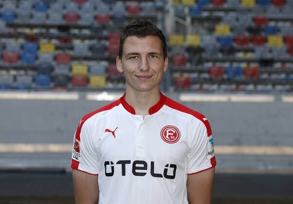 Düsseldorf, Deutschland, Offizieller Fototermin 1. Mannschaft Fortuna Düsseldorf , 2. Fußball- BL am 04.07.2016 in der Esprit Arena in Düsseldorf Marcel Sobottka (F 95)