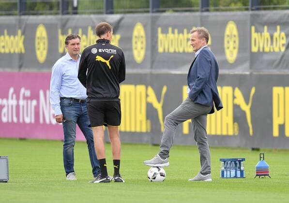 05.07.2016, Fussball, Saison 2016 2017, 1. Bundesliga, Training, Borussia Dortmund, v.li., Manager Michael Zorc (Borussia Dortmund), Trainer Thomas Tuchel (Borussia Dortmund), Geschaeftsfuehrer Hans-Joachim Watzke, Hans Joachim Watzke, (Borussia Dortmund)