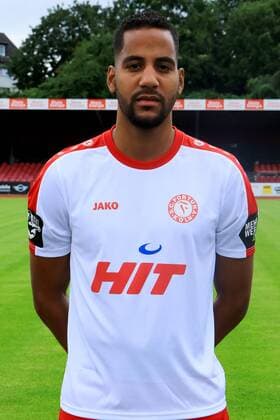 Fußball, GER, 3.Liga, Porträttermin 2016 2017, Fortuna Köln Bone Uaferro Offizieller Fototermin Fortuna Köln