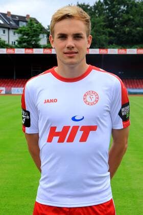 Fußball, GER, 3.Liga, Porträttermin 2016 2017, Fortuna Köln Cimo Röcker Offizieller Fototermin Fortuna Köln