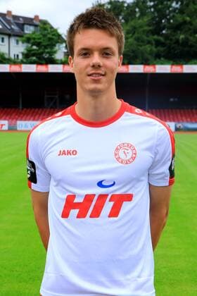 Fußball, GER, 3.Liga, Porträttermin 2016 2017, Fortuna Köln Christopher Theisen Offizieller Fototermin Fortuna Köln