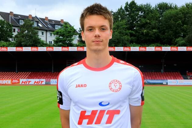 Fußball, GER, 3.Liga, Porträttermin 2016 2017, Fortuna Köln Christopher Theisen Offizieller Fototermin Fortuna Köln
