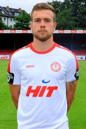 Fußball, GER, 3.Liga, Porträttermin 2016 2017, Fortuna Köln Jannik Schneider Offizieller Fototermin Fortuna Köln