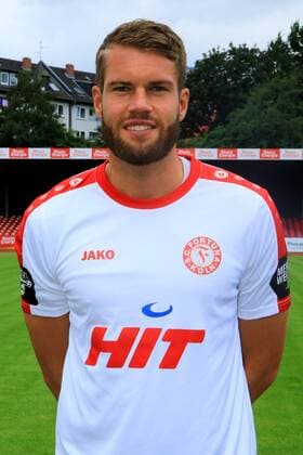 Fußball, GER, 3.Liga, Porträttermin 2016 2017, Fortuna Köln Florian Hörnig Offizieller Fototermin Fortuna Köln