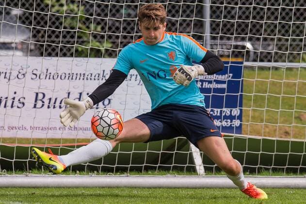 goalkeeper Rody de Boer of The Netherlands U19 during a training session of Netherlands U19 at July 5, 2016 in Heelsum, The Netherlands. Netherlands U19 Training session 2016 2017 xVIxGerritxvanxKeulenxIVx 5792223