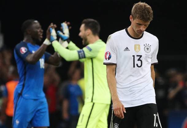 Bilder des Tages - SPORT MARSEILLE, FRANCE - JULY 7, 2016: Germany s Thomas Muller seen after his team s defeat in the 2016 UEFA European Football Championship semifinal match against France at Stade Velodrome. The French team won the game 2:0. Alexander Demianchuk TASS  TS0294CC