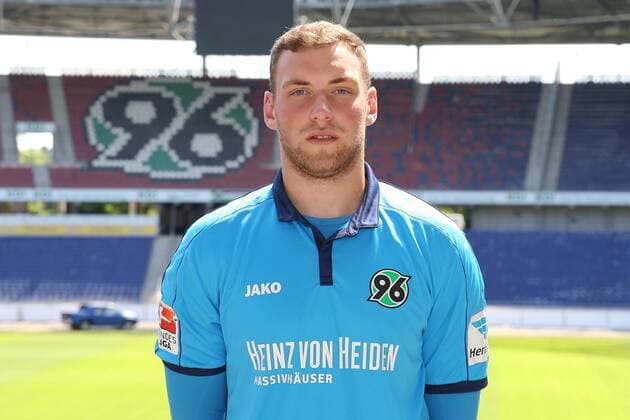 07.07.2016, Hannover Fussball, Fußball, GER, 2.BL, 2. Bundesliga, Portraettermin 2016-2017, Hannover 96, Torwart Timo Koenigsmann