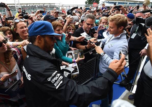 Lewis Hamilton; Nico Rosberg; Mercedes Grand Prix, formula 1 GP, Great Britain in Silverstone 08.07.2016 Photo:mspb Jerry Andre Lewis Hamilton; Nico Rosberg; formula 1 GP, Great Britain