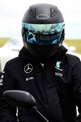 Bilder des Tages SPORT Lewis Hamilton; Mercedes Grand Prix, formula 1 GP, Great Britain in Silverstone 08.07.2016 Photo:mspb Jerry Andre Lewis Hamilton; formula 1 GP, Great Britain