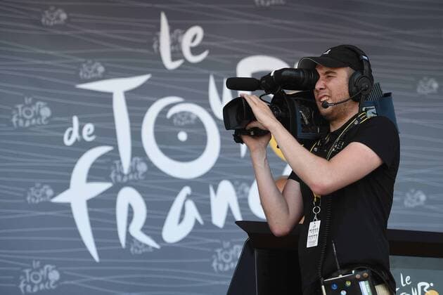 Illustration picture media television Camera CYCLISME : Tour de France - Etape 7 - L Isle-Jourdain a Lac de Payolle - 08 07 2016 PhotoNews Panoramic  -